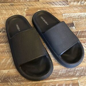 Steve Madden Cloud shoes slides black size 40-41